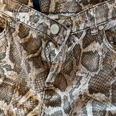 服/ファッション パンツ　デニム　ジーパン　
レディースの画像