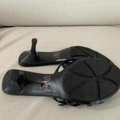 NINE WEST サンダルの画像