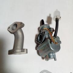 「決まりました」バイク用　(ホンダ横型エンジン)新品キャブレター、マニホールドセットの画像