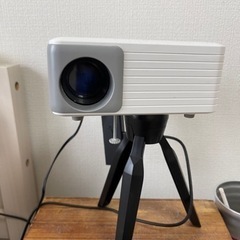 プロジェクター