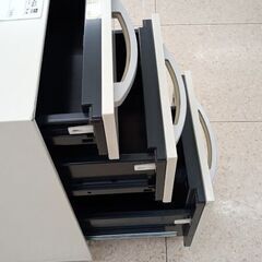 ★ジモティ割あり★  キャビネット　 クリーム H61×D45×W32.5 クリーニング済み TJ6946の画像