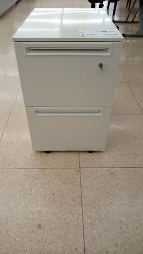 ★ジモティ割あり★  キャビネット　 クリーム H60.5×D58×W39.5 クリーニング済み TJ6947