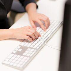 ＜週3日～相談OK！＞クリニック受付業務☆日払いあり◎未経験でも...