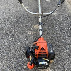 エンジン草刈り機の画像