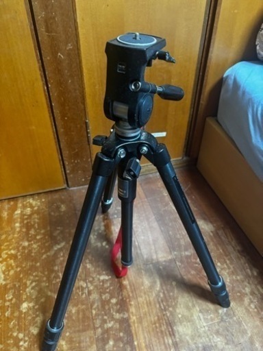 slik 三脚\n