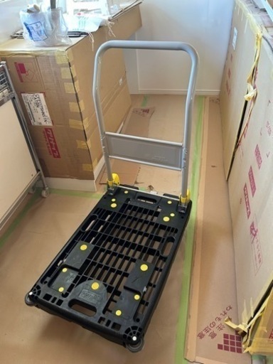 【終了】?日本製　折りたたみ　台車　最大積載量200kg ロック付き 楽天市場】折りたたみ式台車 静音車輪 耐荷重200kg コンパクト台車 
