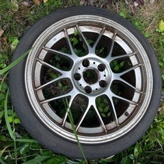 PIAA？18インチアルミ