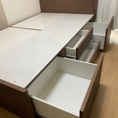 ニトリ収納付きベッドフレーム　セミダブルの画像