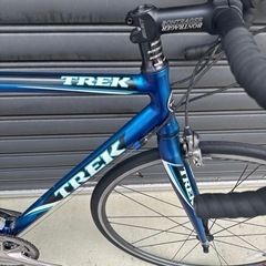 自転車 クロスバイクの画像