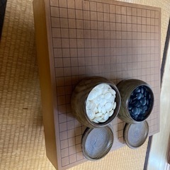 碁盤、碁石の画像