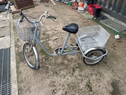 自転車 折りたたみ自転車