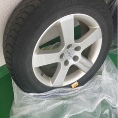 車のパーツ タイヤ、ホイール