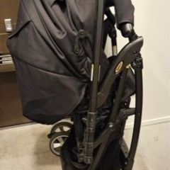 ベビーカー　アップリカ エアリア　レインカバー付きの画像
