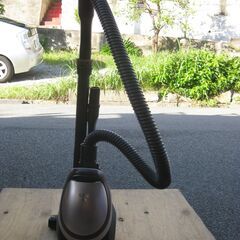  ★三菱 紙パック式掃除機   ショコラブロンズ  TC-GM2...