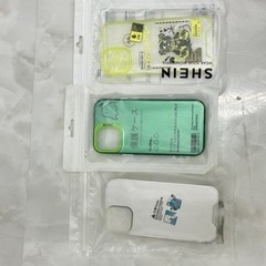 iPhone 12 Pro のケース、保護シート、カメラフィルム