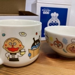 アンパンマン　お茶碗とマグカップの画像