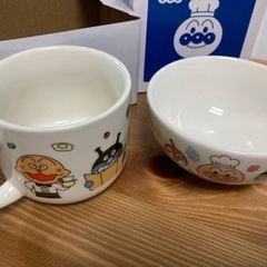 アンパンマン　お茶碗とマグカップ