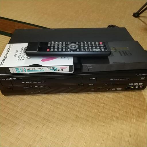 VHS、DVDレコーダー