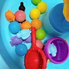 【取引中】ウォーターテーブル　コストコの画像