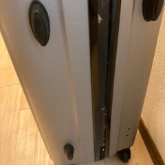 スーツケースの画像
