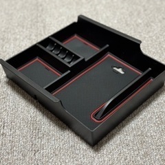 アルヴェル センターコンソールボックス トレイの画像