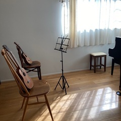 【芦屋市・阪神芦屋・芦屋浜ウクレレ教室】ピアノとウクレレのセットレッスンの画像