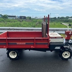 ヤンマー　セル付き　運搬車 FG162 5.8馬力　最大作業500Kg 四輪　ダブルタイヤ　デフロック　運搬機　三方開　ハンドル回転の画像