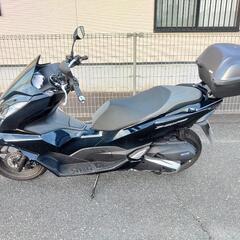 PCX バイク