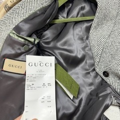 Gucci 服/原価33万半額ファッション スーツ レディースの画像