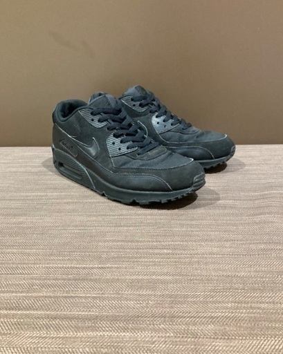 【 ナイキ 】「AIR MAX 90 ESSENTIAL  Triple Black」 スニーカー，ブラック