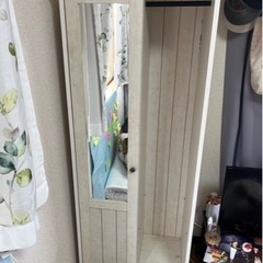 鏡付きクローゼット