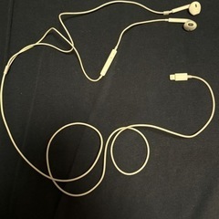 iPhone純正　イヤホン　Lightning