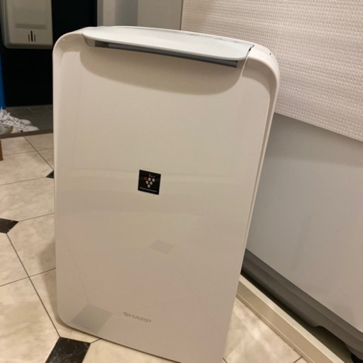 大幅値下げ！シャープ2024年式の衣類乾燥付き除湿機
