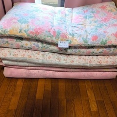 【受渡し者決定】布団色々まとめての画像