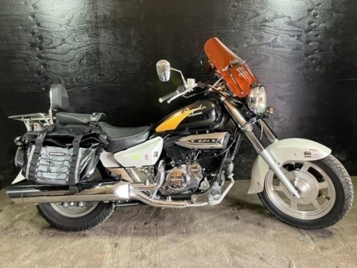 ★支払総額13.8万円★書類完備！始動動画ございます♪ ヒョースン GV250  低走行！7000キロ代！ETC付き！サイドバック！激安250アメリカン！ツーリングに♪