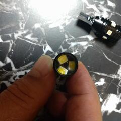 【爆光】眩しい程光る　バックランプ　LEDランプ　ポジションランプ　バック灯の画像