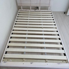家具 ベッド　セミダブルベット
  