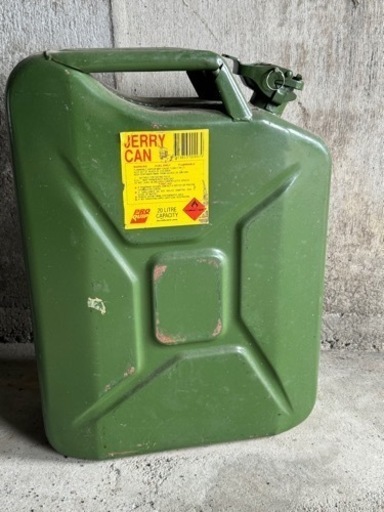 ガソリン携行缶20L JERRY CAN  車メンテナンス用品