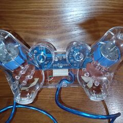PC用有線usbゲームコントローラー　ゲームパッド　ジョイパッド　パソコン用 usb　ps2 ps3の画像
