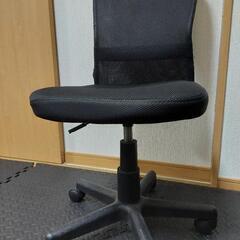 デスク椅子の画像