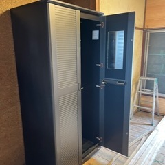 高級クローゼット家具　の画像