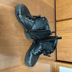 メゾピアノ　19センチ　ブーツの画像