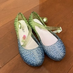 グラデーション　くつ　18センチ