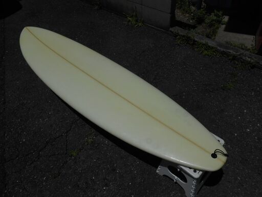 【配送出来ます】女性にも 初心者にも ファンボード ミッドレングス 210cm（近くなら配送も可能です。宅配もお問合せ下さい）