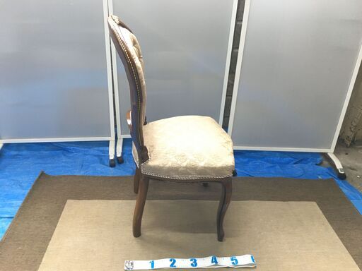 EA266)ダイニングチェア アンティーク調 エジプト輸入品 幅：約50cm 高さ：約105cm 奥行：約42cm 中古品【取りに来ら