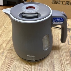 タイガー 電気ケトル PCM-A080 2022年製