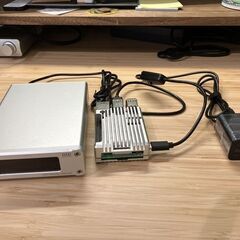 Raspberry Pi4（ヒートシンク、電源、32GBメモリ付き）とDAC Topping D10sの画像