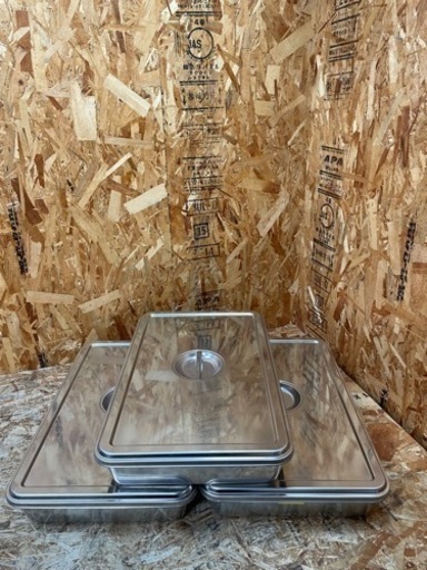 (s6480) 業務用 ステンレスバット 深型 角バット (4枚取サイズ) 蓋付き 3個セット 中古品