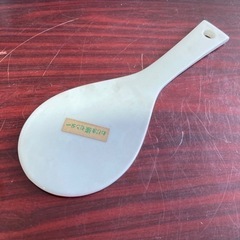 九谷焼の陶器製しゃもじ　手毬を持った女の子　置物　飾り物としても◎の画像