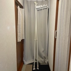 突っ張り物干し